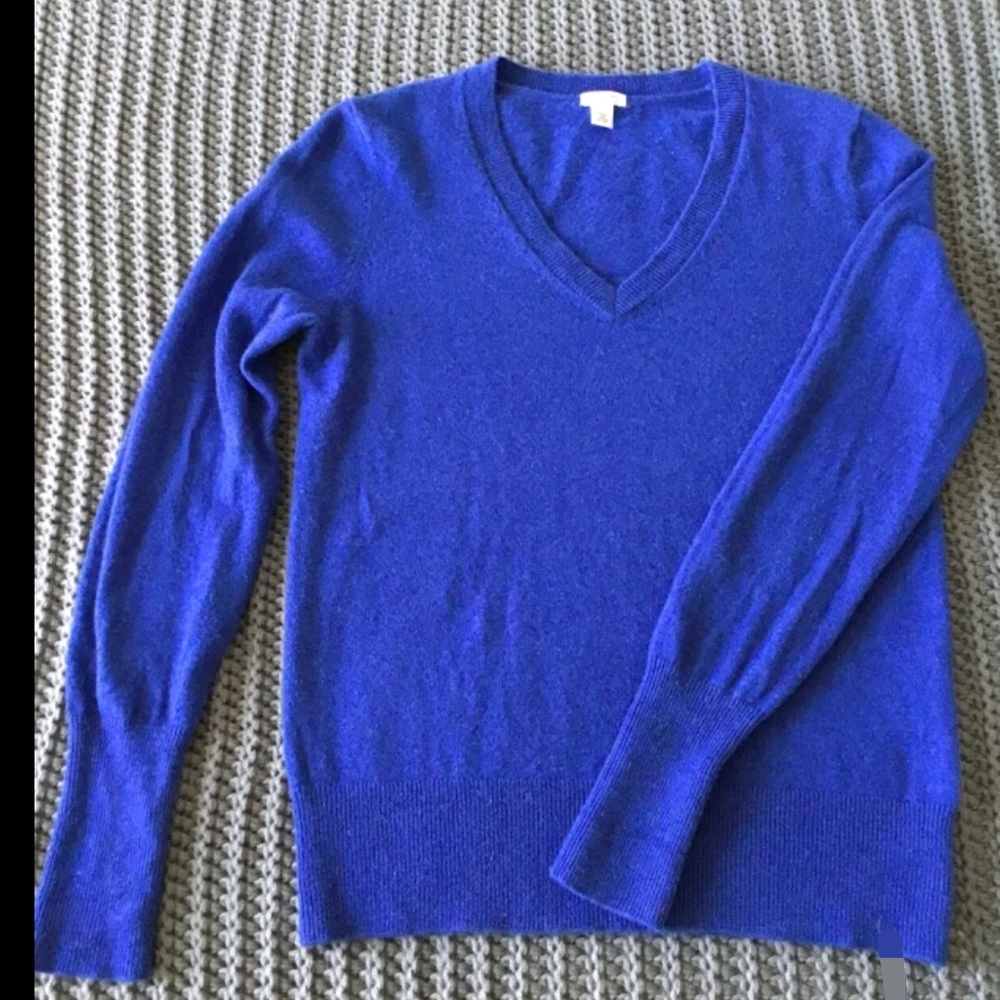 Women's V-Neck Cobalt Blue CASHMERE Sweater - Picture 3 of 7